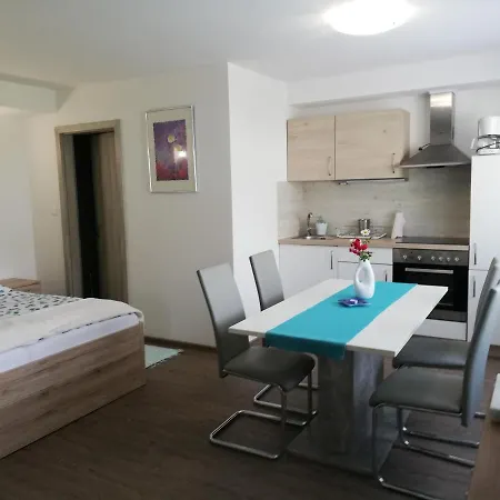 Ferienwohnung Pr'Cajhn Radovljica Exterior foto