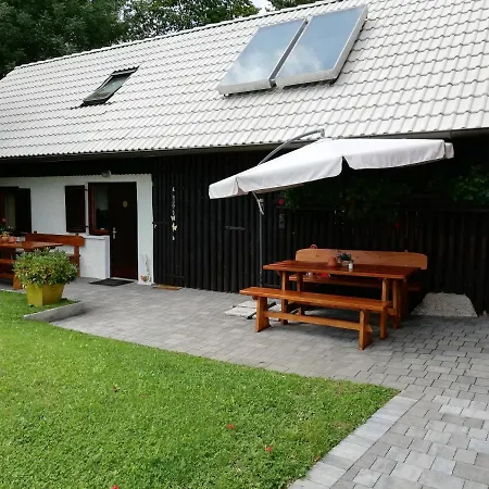 Ferienwohnung Pr'Cajhn Radovljica Exterior foto