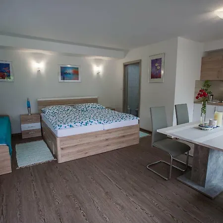 Ferienwohnung Pr'Cajhn Radovljica Exterior foto