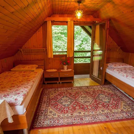 Ferienwohnung Pr'Cajhn Radovljica Exterior foto