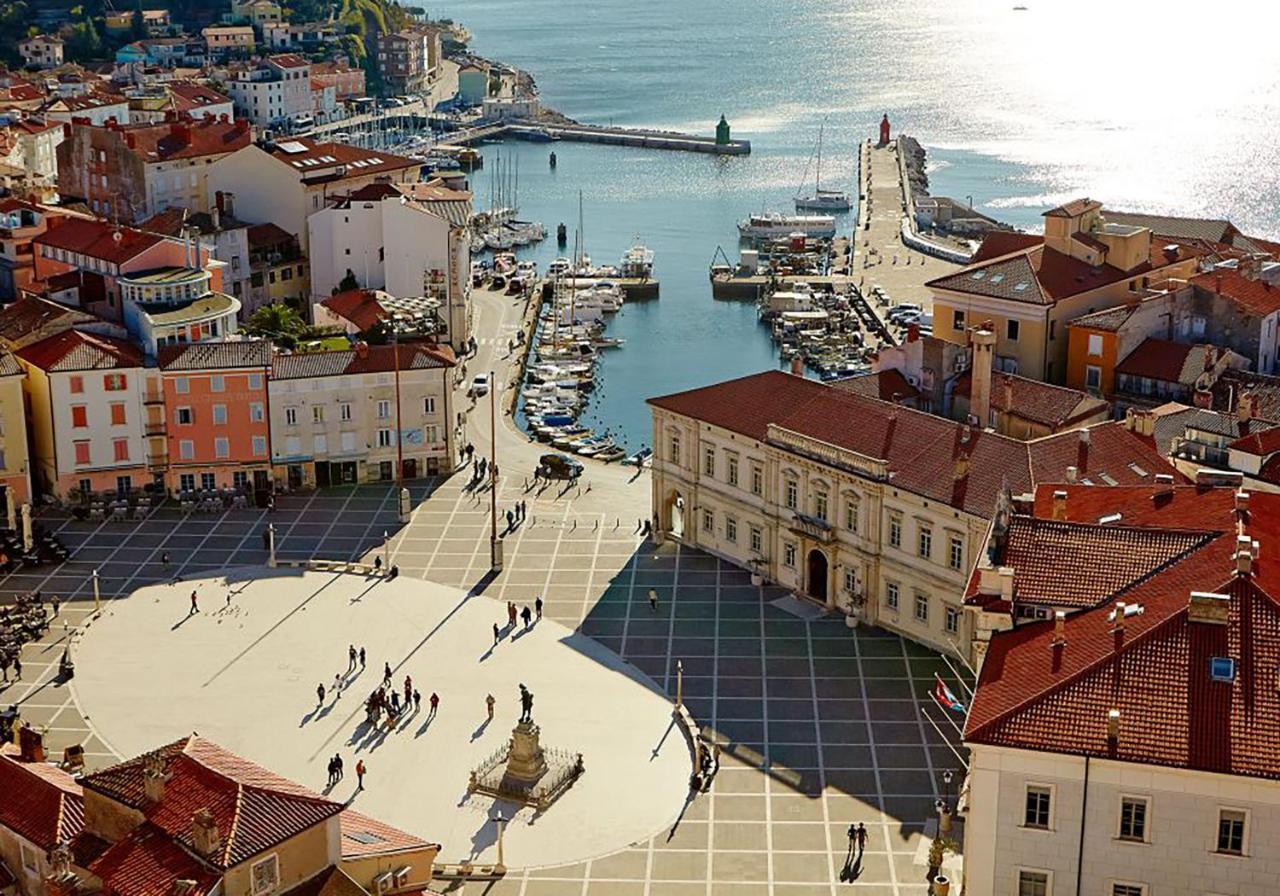 Pr'cajhn * Radovljica